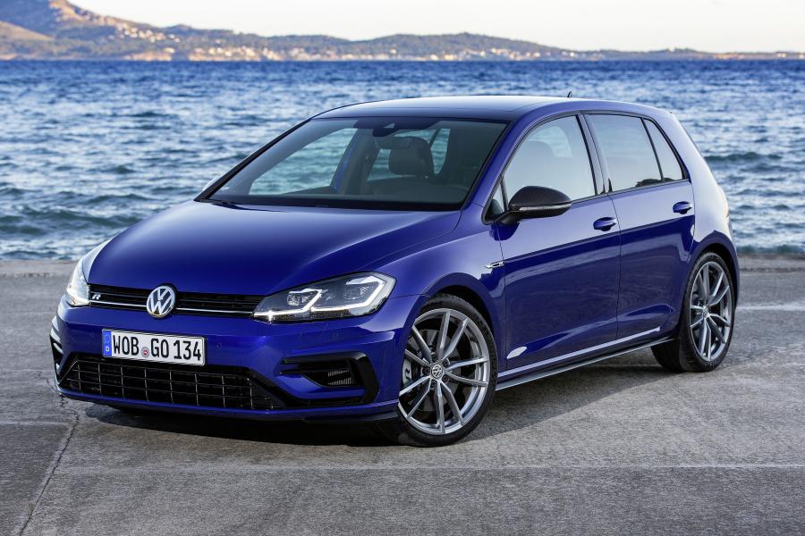  Volkswagen Golf R 5-Door 2017 года  (WW) (фото 21 из 27)